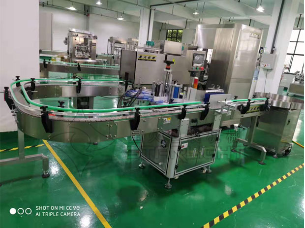 星火瓶裝辣椒醬包裝生產(chǎn)線設(shè)備展示