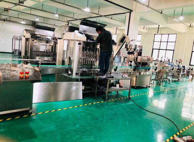 星火甜面醬灌裝流水線設備展示