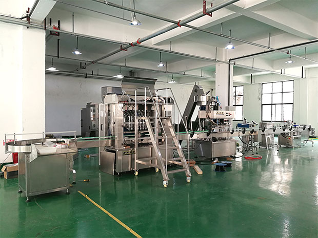 星火全自動(dòng)辣椒醬灌裝流水線設(shè)備展示