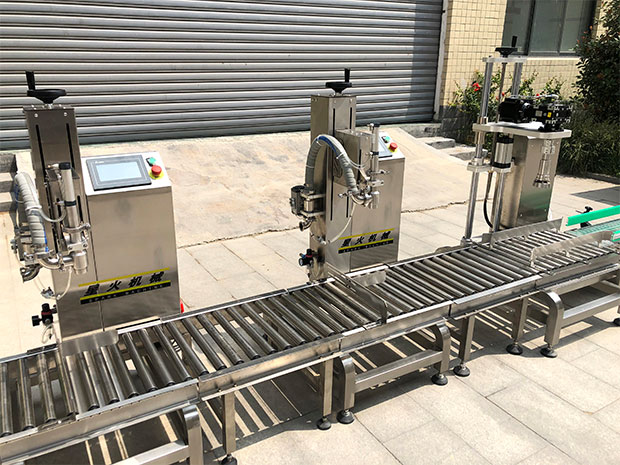 星火桶裝醬料灌裝流水線設(shè)備展示