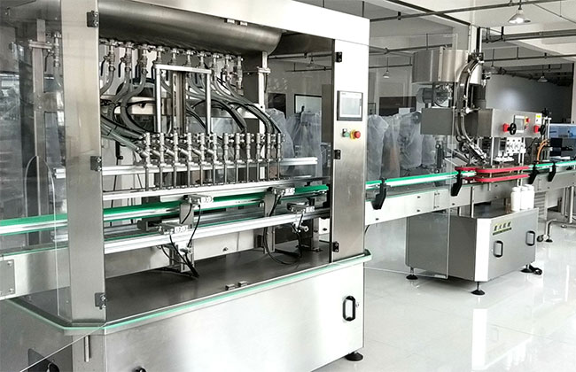 醬料全自動灌裝流水線車間實拍